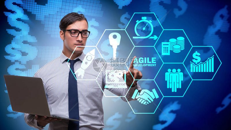 中小型企业ERP系统开发还是SaaS？揭秘企业信息化选择之道